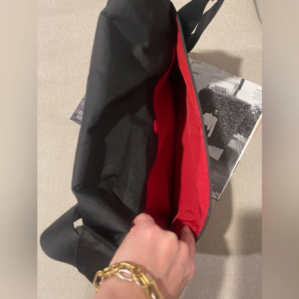 Tumi Nylon Expandable Messenger Laptop Bag In Black/Gray/Red Lining